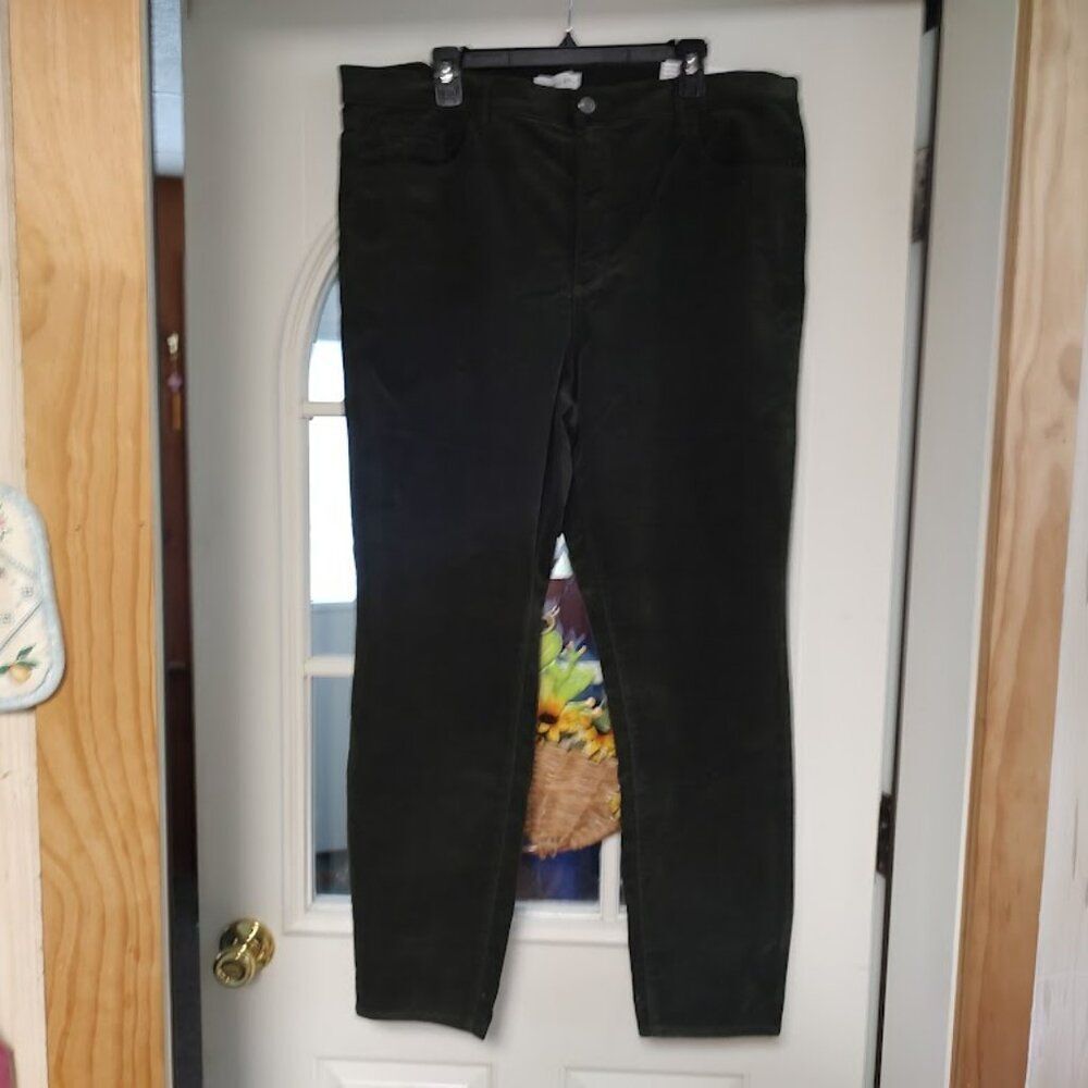 New Loft Dark Olive Green Skinny High Rise Corduroy Size Women's 34/18